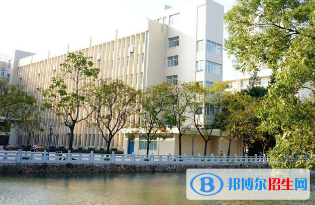 西安瑞聯(lián)技術(shù)學(xué)校2022年報(bào)名條件、招生要求、招生對象