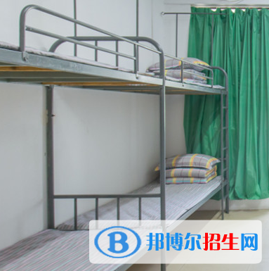 南充外國語中等專業(yè)學校2022年宿舍條件