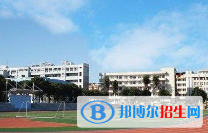 南充市第二職業(yè)中專(zhuān)學(xué)校2022年招生辦聯(lián)系電話(huà)