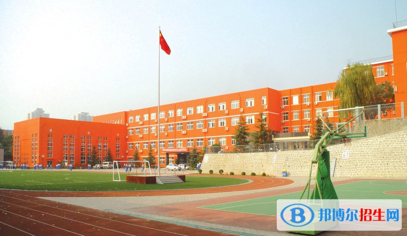 內江醫(yī)科學校2022年招生錄取分數(shù)線 