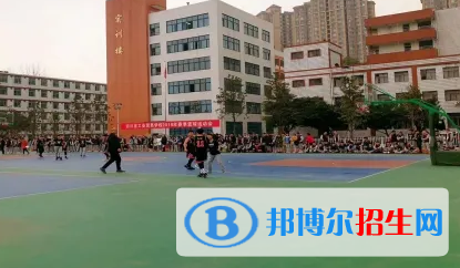 四川省南部縣升鐘職業(yè)中學(xué)2022年學(xué)費、收費多少