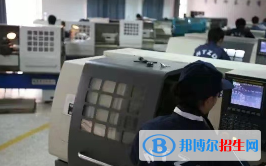 南通技師學(xué)院2022年招生辦聯(lián)系電話(huà)