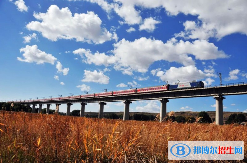 河北2022年鐵路學校是中專還是大專