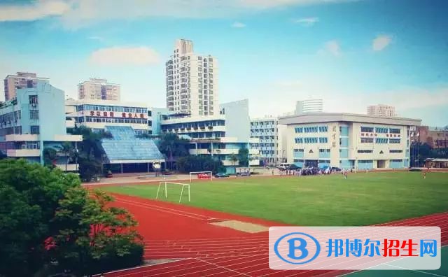 東興區(qū)東方科技職業(yè)技術(shù)學校2022年報名條件、招生要求、招生對象 