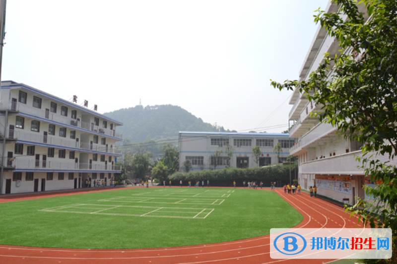 楚雄州工業(yè)學(xué)校2022年報名條件、招生要求、招生對象