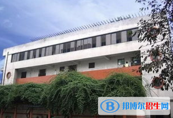 重慶市紡織技工學校2022年招生辦聯系電話
