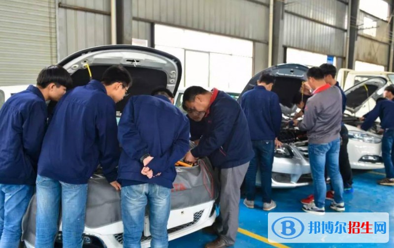 姚安縣職業(yè)高級(jí)中學(xué)2022年報(bào)名條件、招生要求、招生對(duì)象