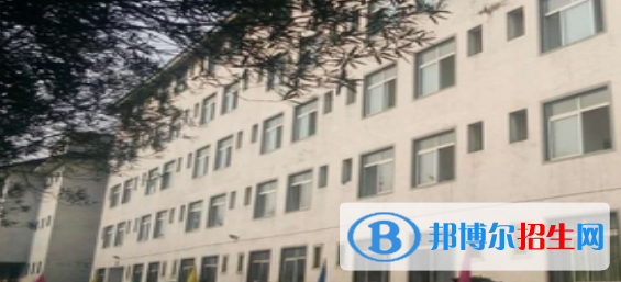 四川育英醫(yī)養(yǎng)科技技工學校2022年有哪些專業(yè)