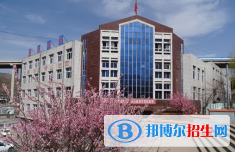 衡水天宇職業(yè)技術學校2022年報名條件、招生要求、招生對象