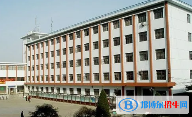 信陽工業(yè)學(xué)校2022年報名條件、招生要求、招生對象