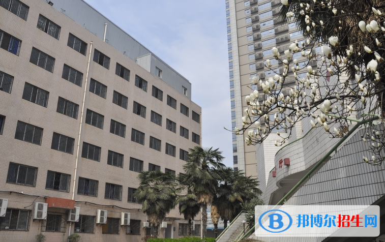 陜西省商貿(mào)學(xué)校2022年怎么樣、好不好