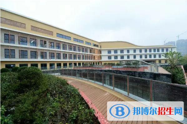 成都蒙彼利埃小學(xué)2023年報名時間