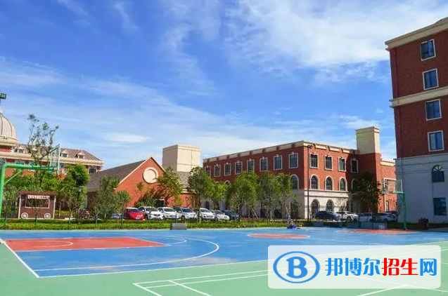 成都霍森斯小學(xué)2023年學(xué)費標準
