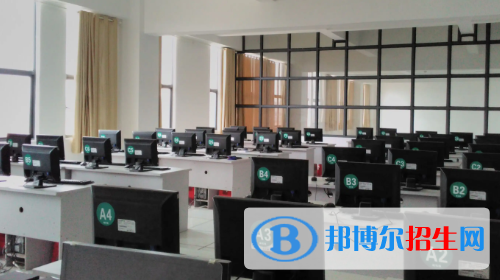 石家莊2023年計算機學校里面都有哪些專業(yè)
