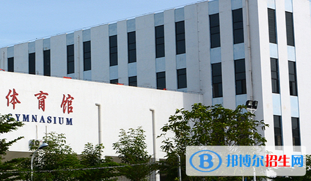 澄邁中學2023年招生辦聯(lián)系電話 