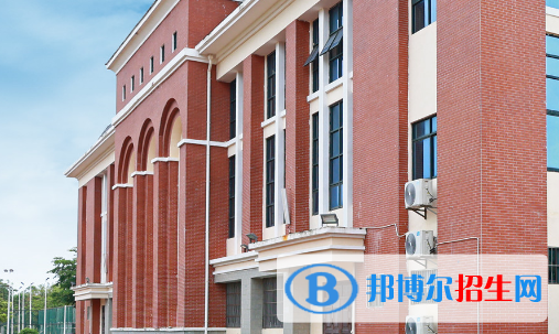 西南大學(xué)臨高實驗中學(xué)2023年學(xué)費、收費多少 