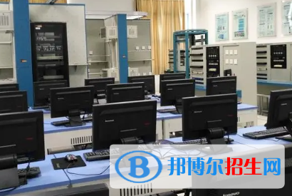 廣西2023年計(jì)算機(jī)學(xué)校學(xué)什么專業(yè)