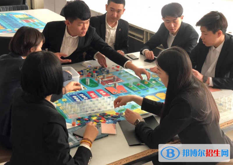 云南2023年去上中專學(xué)校學(xué)什么對以后好一點