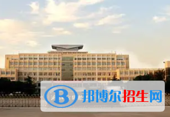 浙江紡織服裝職業(yè)技術(shù)學(xué)院是大專(zhuān)還是中專(zhuān)（浙江紡織服裝職業(yè)技術(shù)學(xué)院）