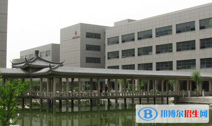重慶2023年讀中專(zhuān)學(xué)校能考大學(xué)嗎