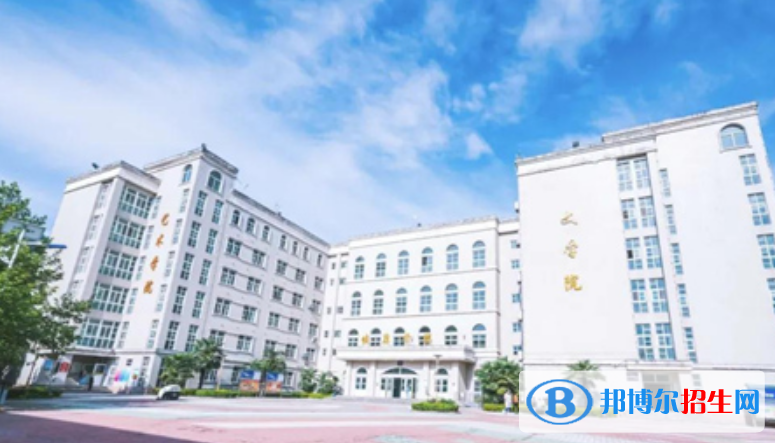 西安翻譯學(xué)院是幾本？是985和211嗎？