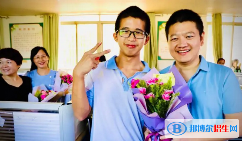海南省農(nóng)墾加來高級(jí)中學(xué)2023年招生計(jì)劃