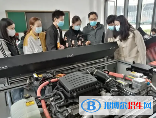 2023正定技工學(xué)校招生計(jì)劃 招生人數(shù)是多少(附要求、條件、對(duì)象)