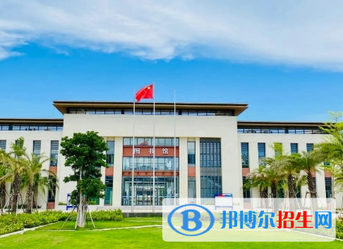 中國人民大學附屬中學三亞學校地址在哪里，哪個地區(qū)，哪個城市