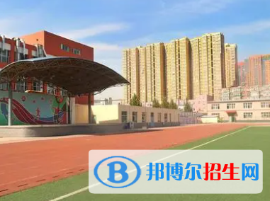 石家莊市美華藝術(shù)高級職業(yè)中學(xué)地址在哪里，哪個地區(qū)，哪個城市?
