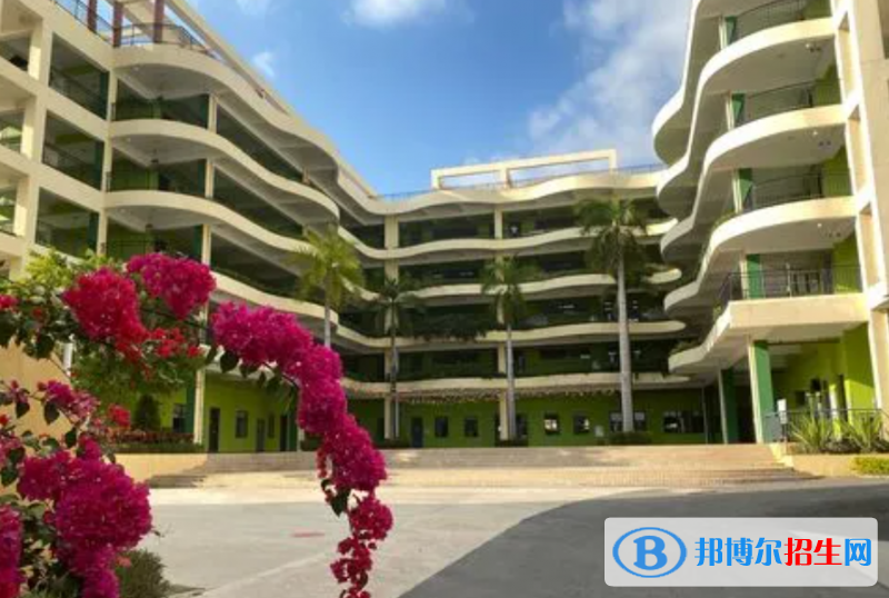 2023三亞華僑學校多少錢(學費明細)