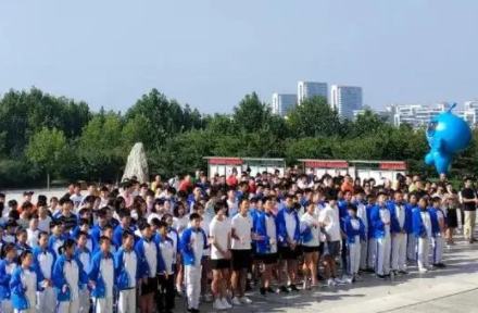 青島建國職業(yè)學(xué)校怎么樣、好不好