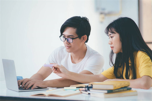 臨泉縣常青職業(yè)學校計算機與數碼產品維修專業(yè)介紹