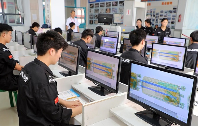 湖南2024年鐵路學校都有哪些專業(yè)好